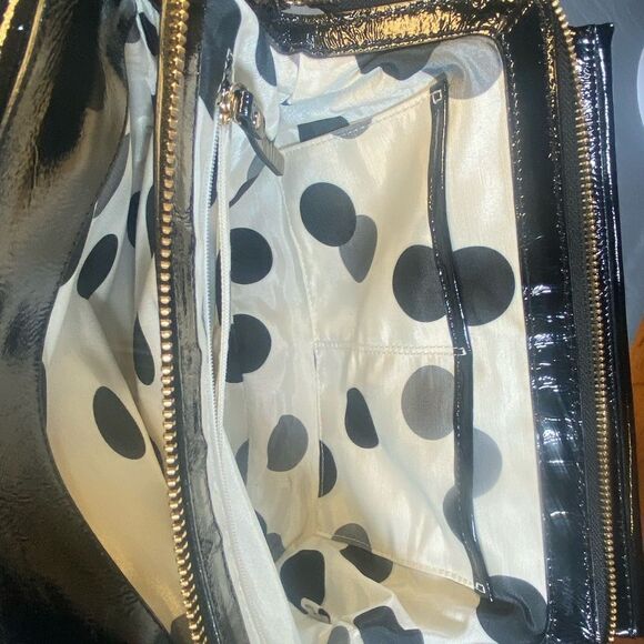 Kate Spade Black Patent Leather Tote with Gold Chain for any occasion - Picture 11 of 16